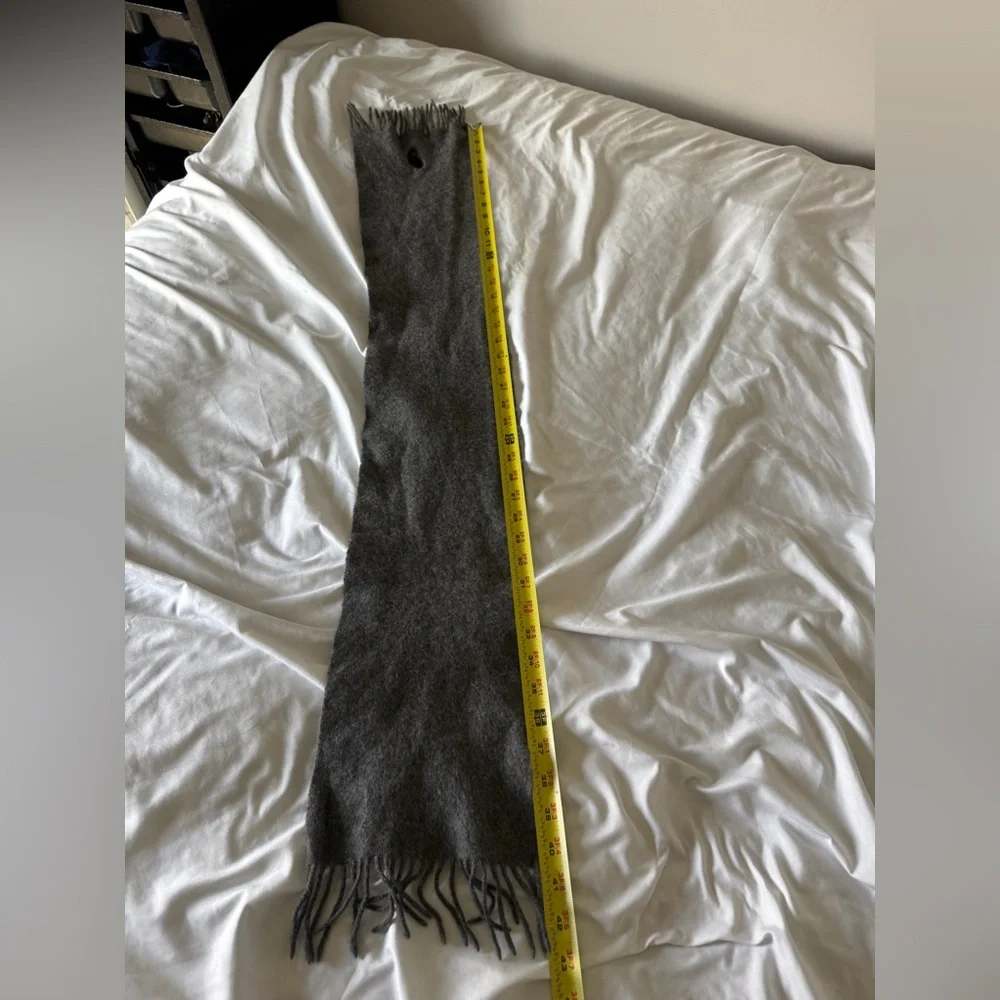 Polo Ralph Lauren 100% Lambswool Scarf - Made in Italy - Grey - Fringe